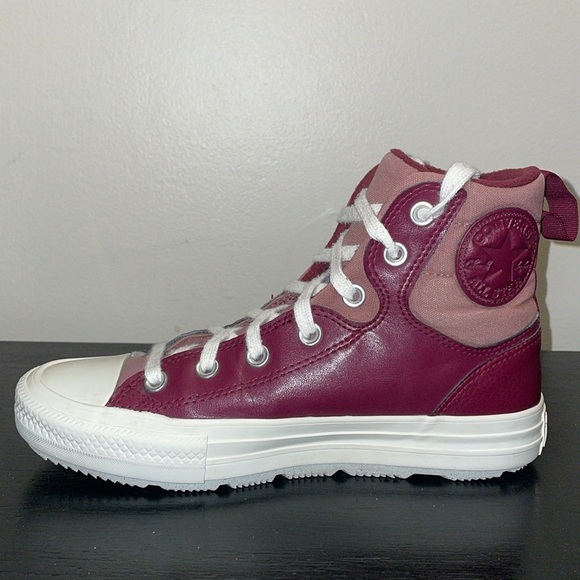 Converse Women's Berkshire Hi Top Dark Beetroot/Saddle/Egret A00914C. Size 7 - Picture 7 of 15